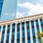 AI Momentum Faces Correction as Tech Stocks Experience Broad Selling Pressure